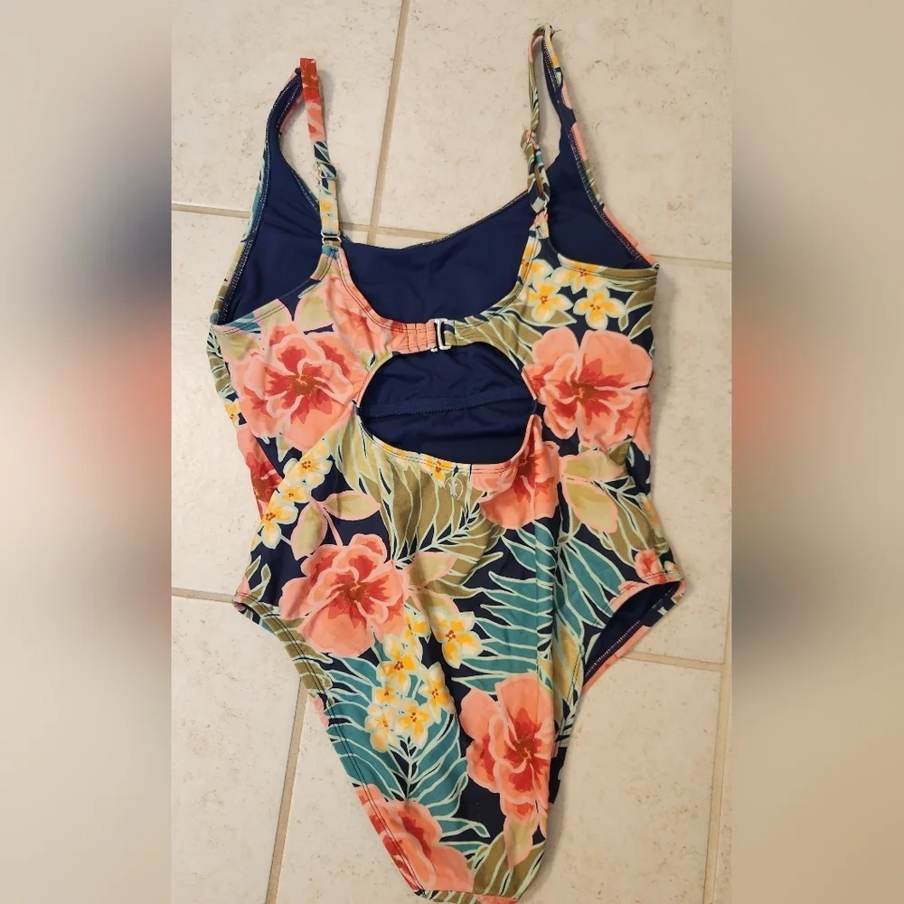 Hurley Womens One Piece Swimsuit 4-Way Stretch Multicolor Floral‎ Size L #D1060